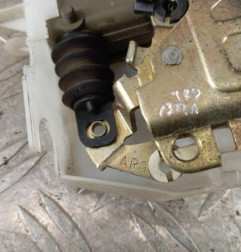 Serrure arriere gauche RENAULT CLIO 2 Photo n°4