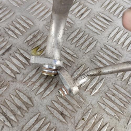 Tuyau de climatisation PEUGEOT 308 2