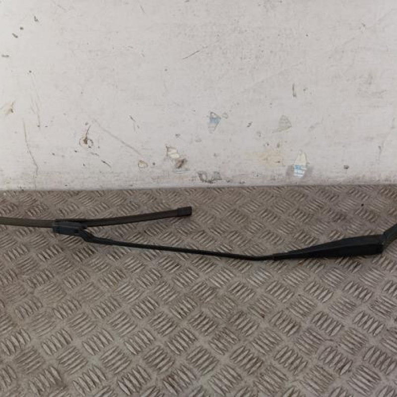 Bras essuie glace avant droit PEUGEOT 308 2 SW Bras essuie glace avant droit PEUGEOT 308 2 SW