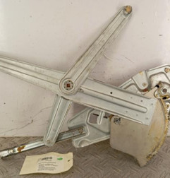 Leve vitre electrique avant droit RENAULT TWINGO 1 Photo n°3