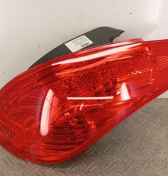 Feu arriere principal droit (feux) PEUGEOT 308 1 Photo n°1