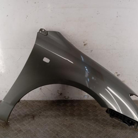 Aile avant droit TOYOTA COROLLA 10 Photo n°1