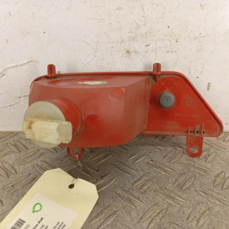 Feu de pare choc arriere droit PEUGEOT 3008 1