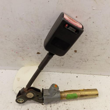 Attache ceinture avant droit PEUGEOT 306
