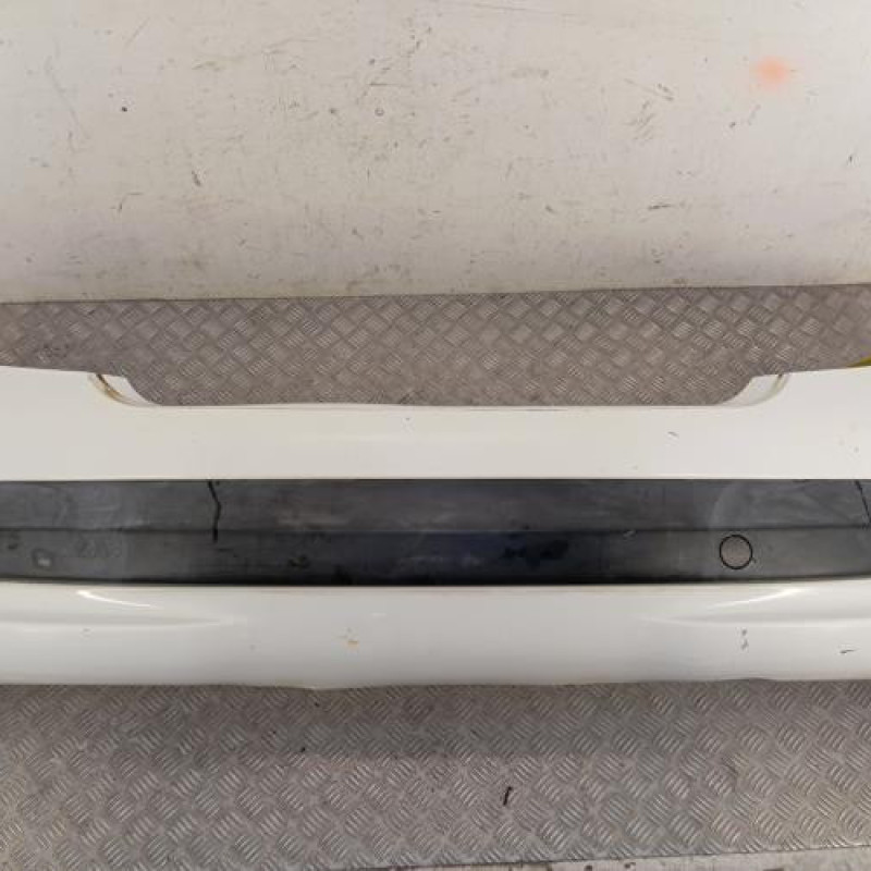 Pare choc arriere PEUGEOT 207