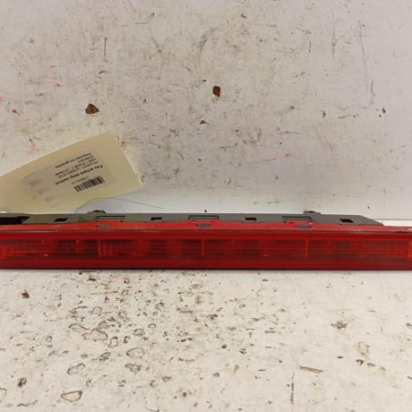 Feu arriere stop central PEUGEOT 5008 1 Photo n°1