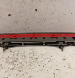 Feu arriere stop central PEUGEOT 5008 1