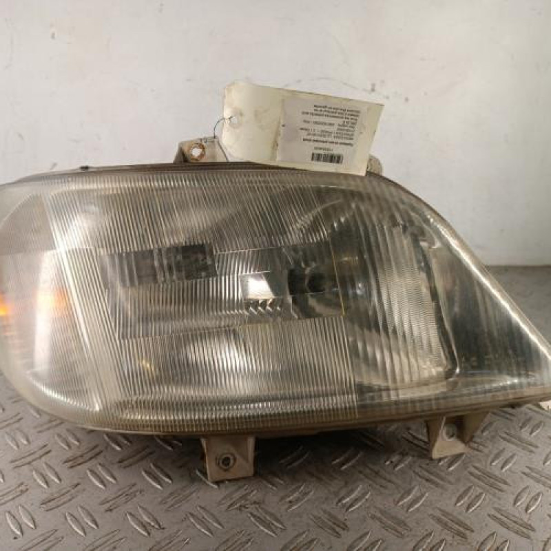 Optique avant principal droit (feux)(phare) MERCEDES SPRINTER 1