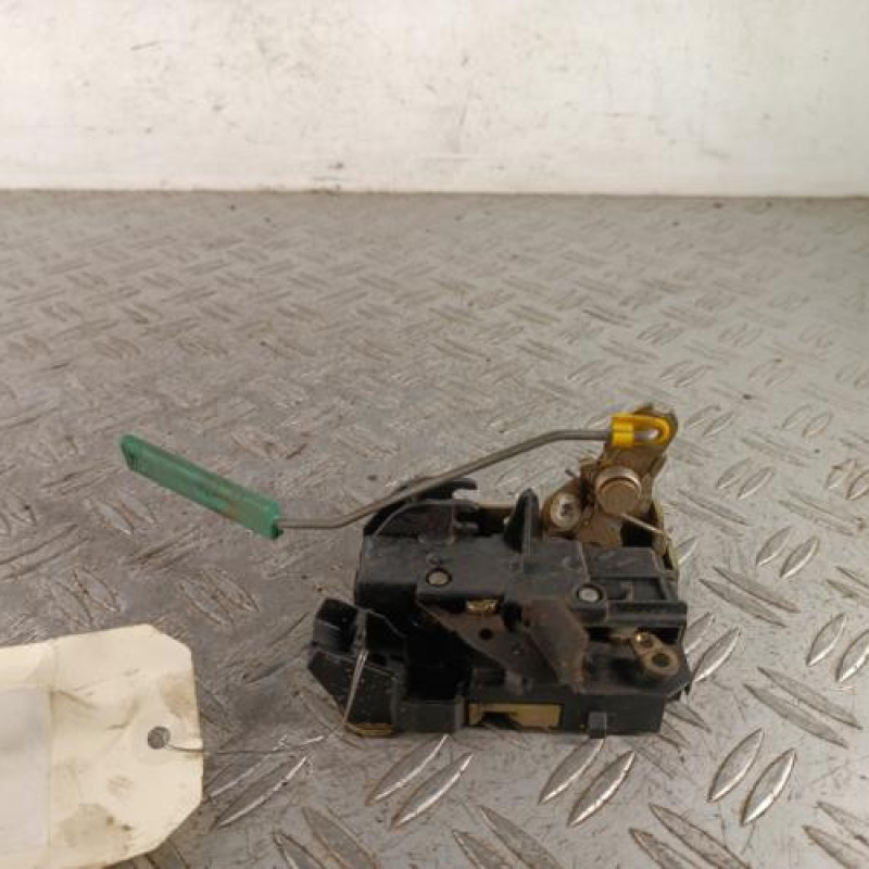 Serrure avant gauche RENAULT TWINGO 1