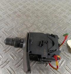 Commodo phare RENAULT CLIO 3 Photo n°1