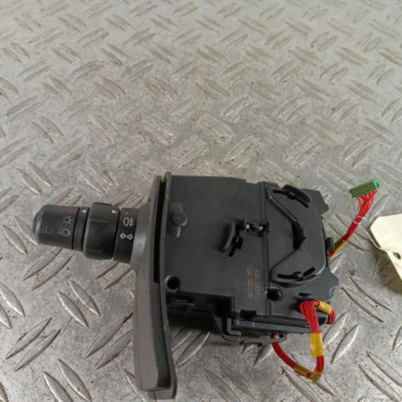 Commodo phare RENAULT CLIO 3 Commodo phare RENAULT CLIO 3