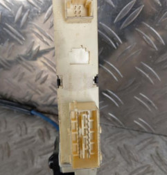 Leve vitre electrique avant gauche PEUGEOT 307