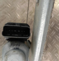 Leve vitre electrique avant gauche RENAULT SCENIC 2 Photo n°4