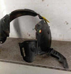 Pare boue avant gauche RENAULT CLIO 2 Photo n°1