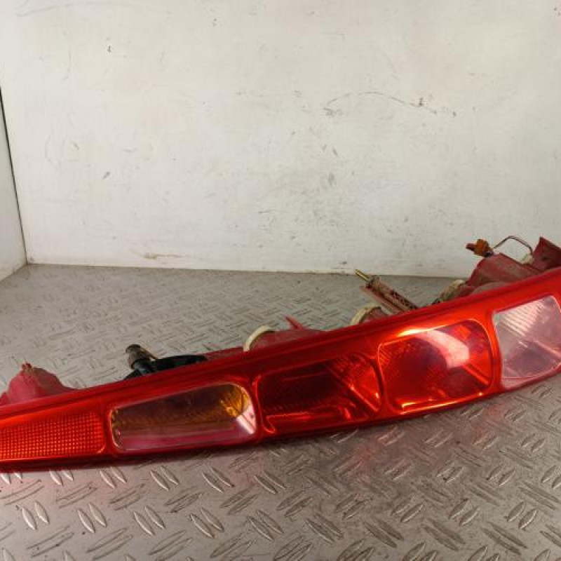 Feu arriere principal droit (feux) CITROEN C8