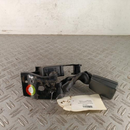 Attache ceinture arriere gauche RENAULT CLIO 3