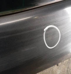 Malle/Hayon arriere RENAULT CLIO 3