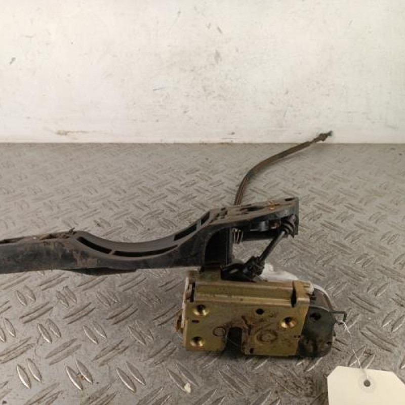 Serrure arriere gauche CITROEN C3 1