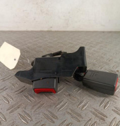 Attache ceinture arriere droit RENAULT CLIO 3 Photo n°1