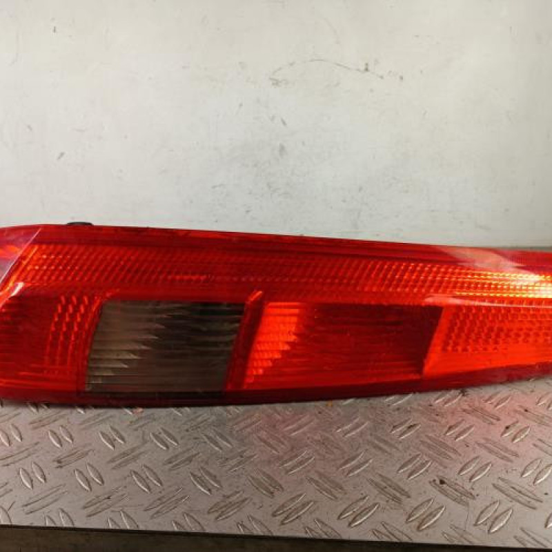 Feu arriere principal gauche (feux) FORD FIESTA 5