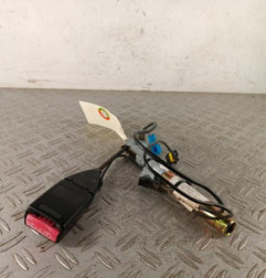 Attache ceinture avant gauche RENAULT TWINGO 1