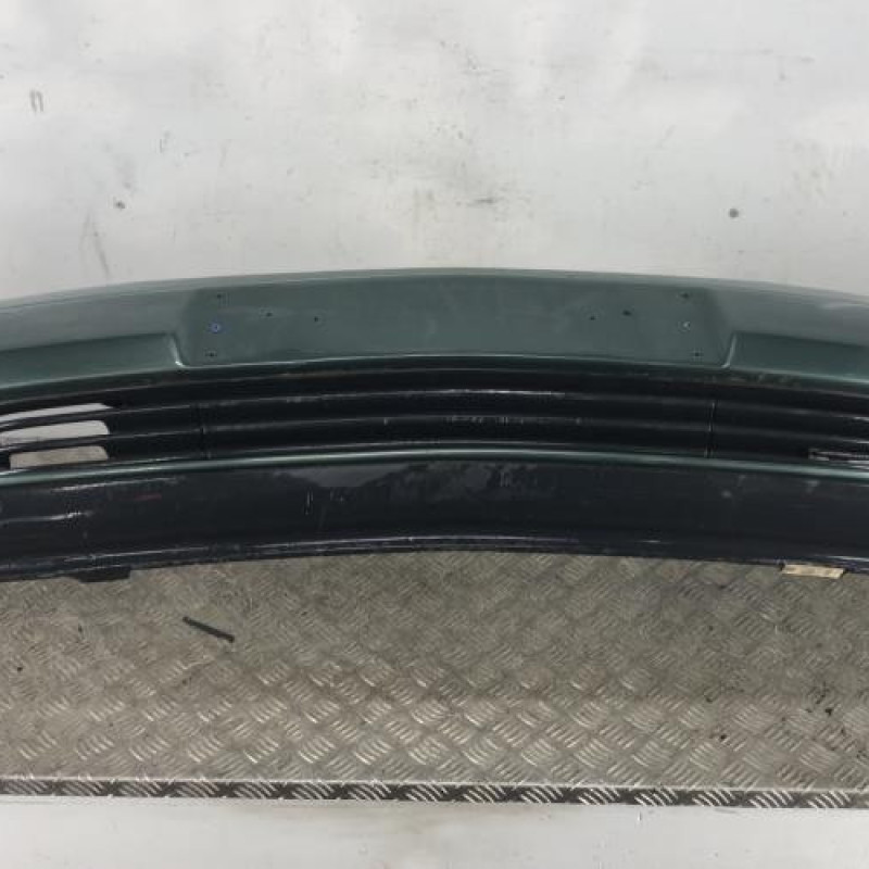 Pare choc avant MERCEDES CLASSE C 202