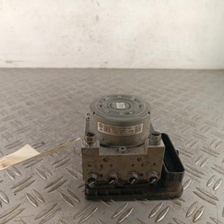 Bloc ABS (freins anti-blocage) VOLKSWAGEN GOLF 7 Photo n°1