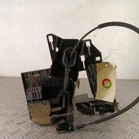 Serrure avant droit FORD FIESTA 5 Photo n°1