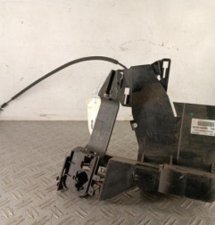 Serrure avant droit FORD FIESTA 5