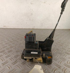 Serrure avant gauche FORD FIESTA 5 Photo n°1