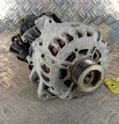 Alternateur PEUGEOT 2008 1 Photo n°1