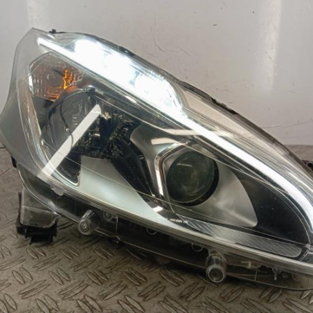 Optique avant principal droit (feux)(phare) PEUGEOT 208 1