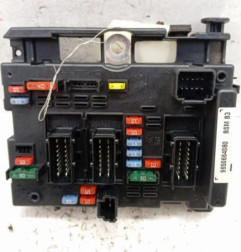 Boitier servitude moteur (BSM) PEUGEOT 206 Photo n°1