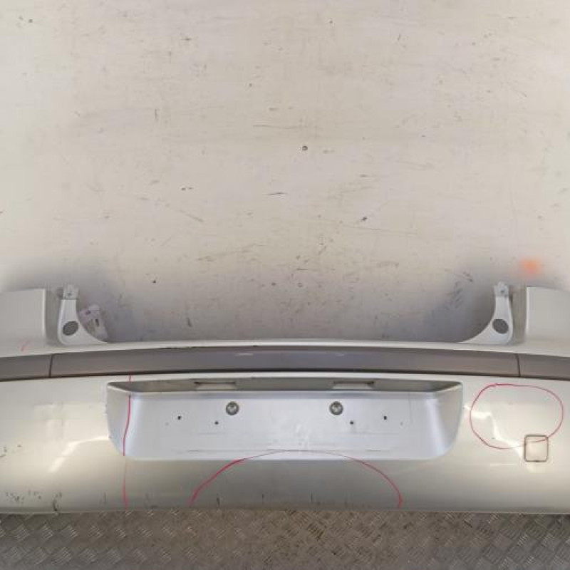 Pare choc arriere RENAULT LAGUNA 2