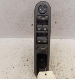 Interrupteur de leve vitre avant gauche PEUGEOT 5008 1 Photo n°1