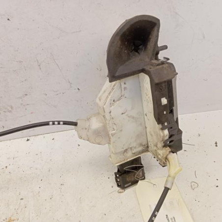 Serrure avant gauche PEUGEOT 5008 1