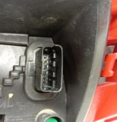 Feu arriere principal gauche (feux) RENAULT CLIO 3 Photo n°4