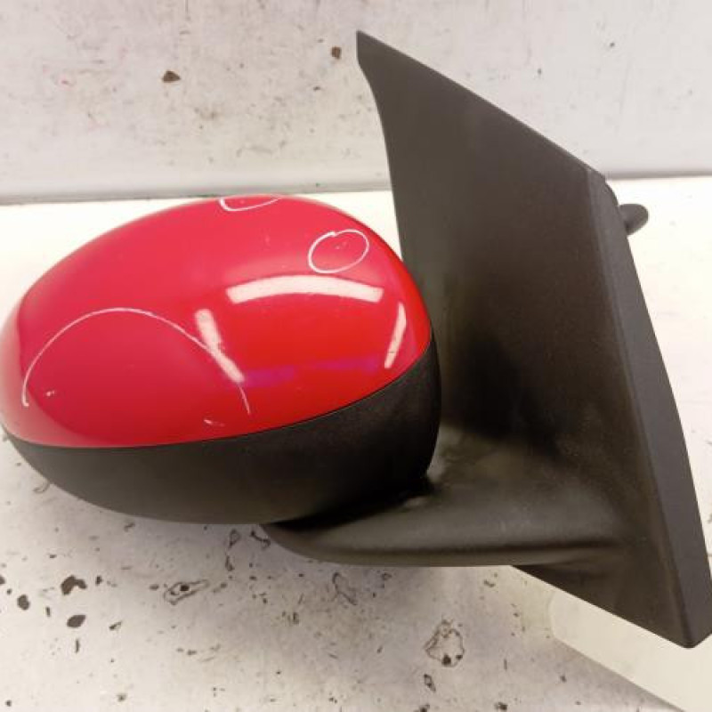 Retroviseur droit TOYOTA AYGO 1