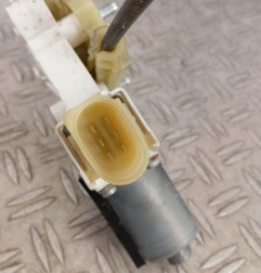 Leve vitre electrique avant gauche BMW SERIE 3 E93 Photo n°3