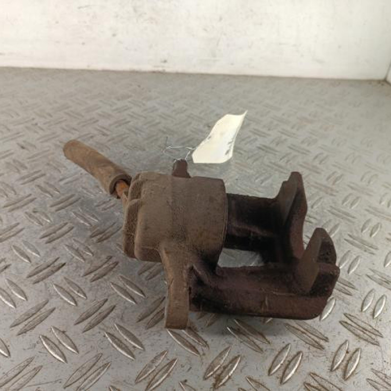 Etrier avant droit (freinage) PEUGEOT 307