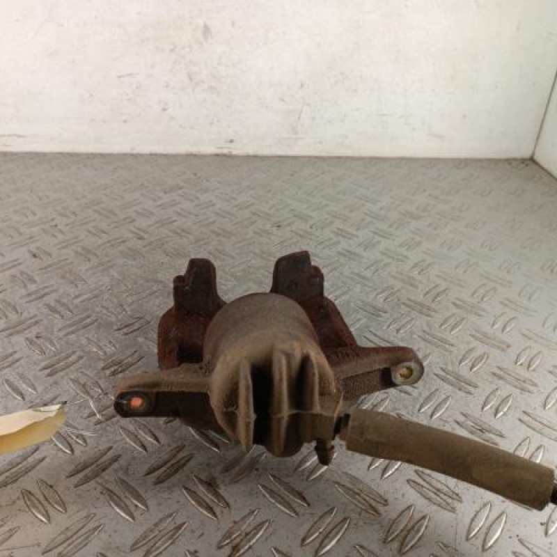Etrier avant gauche (freinage) PEUGEOT 307