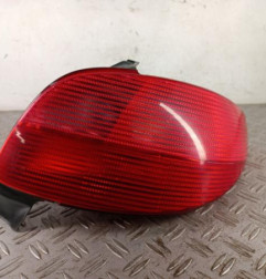 Feu arriere principal droit (feux) PEUGEOT 206 Photo n°1
