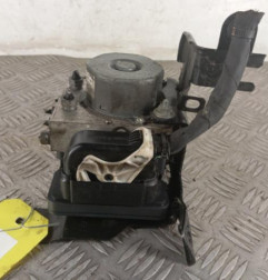 Bloc ABS (freins anti-blocage) PEUGEOT 308 2 Photo n°4