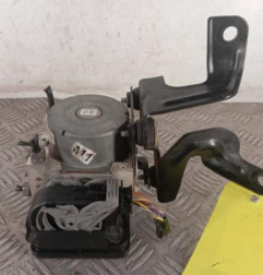 Bloc ABS (freins anti-blocage) FORD FIESTA 6 Photo n°1