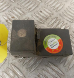 Boitier de prechauffage PEUGEOT 106 Photo n°1