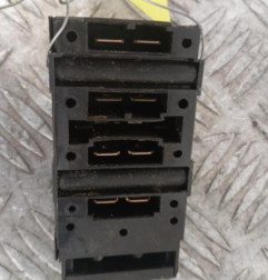 Boitier de prechauffage PEUGEOT 106