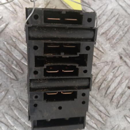 Boitier de prechauffage PEUGEOT 106