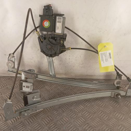 Leve vitre electrique avant gauche VOLKSWAGEN POLO 3 Photo n°1