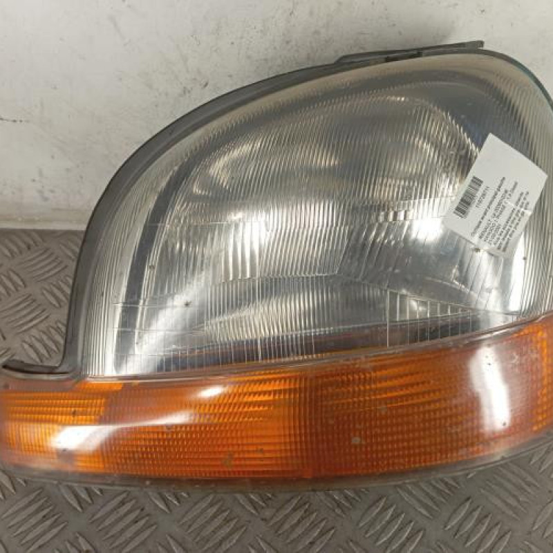 Optique avant principal gauche (feux)(phare) RENAULT KANGOO 1