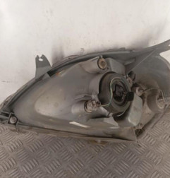 Optique avant principal droit (feux)(phare) TOYOTA YARIS 1